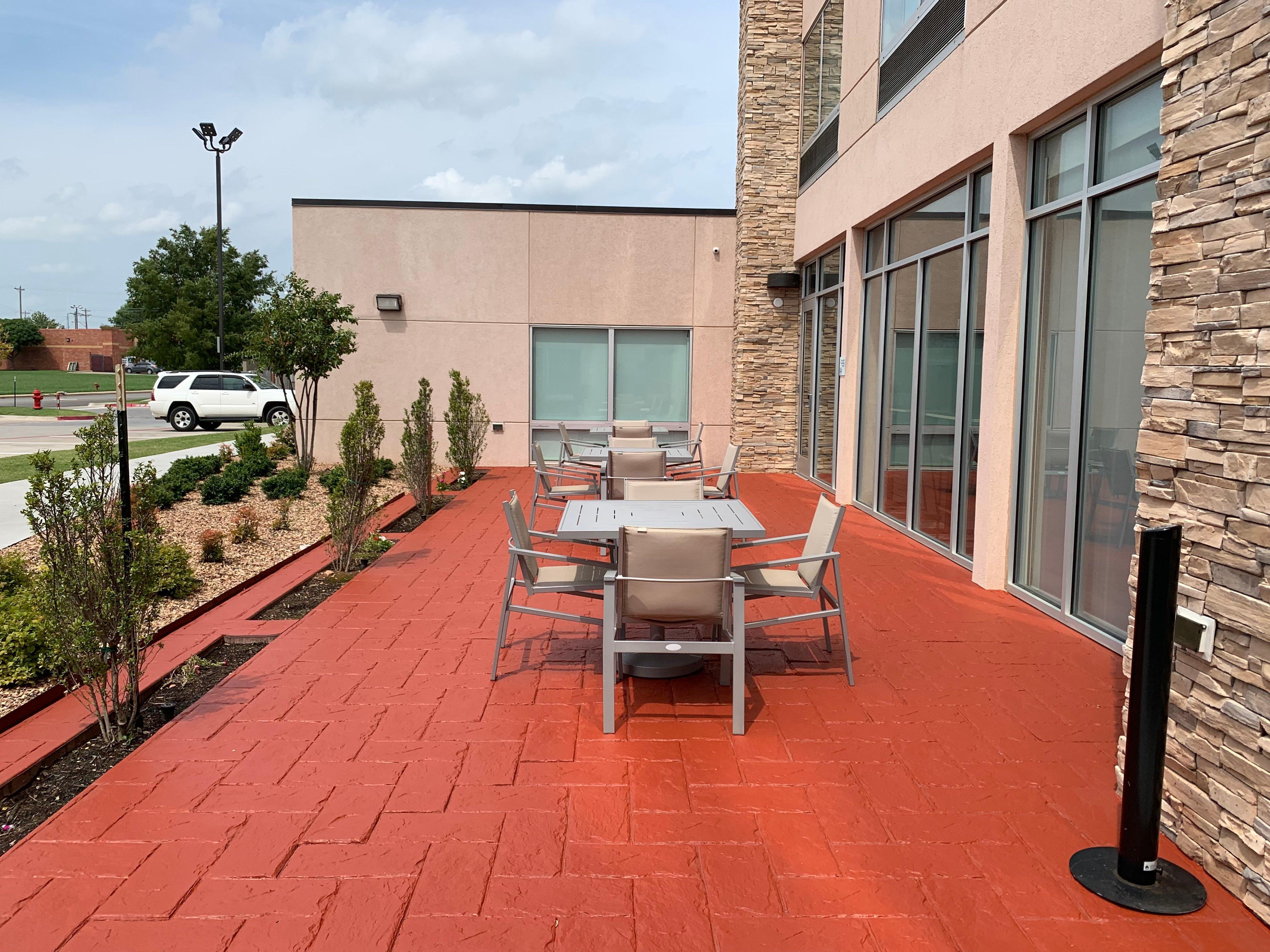 Holiday Inn Express & Suites Moore By Ihg Dış mekan fotoğraf