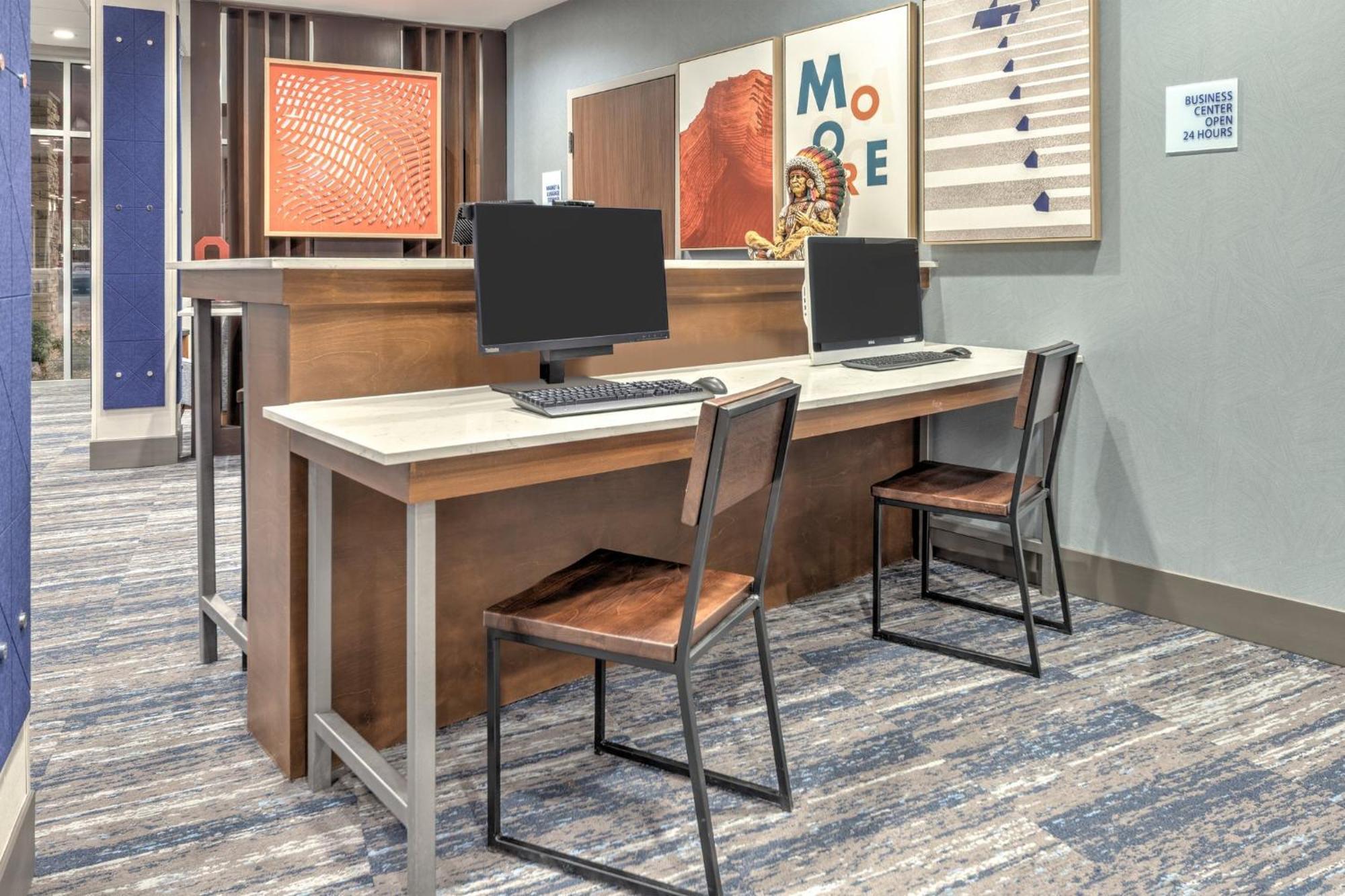 Holiday Inn Express & Suites Moore By Ihg Dış mekan fotoğraf